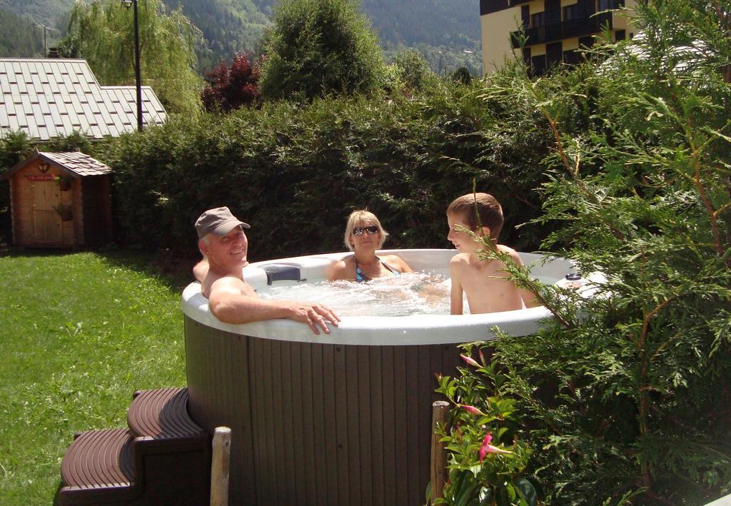Chalet La Taniere De Groumff Шамони Номер фото