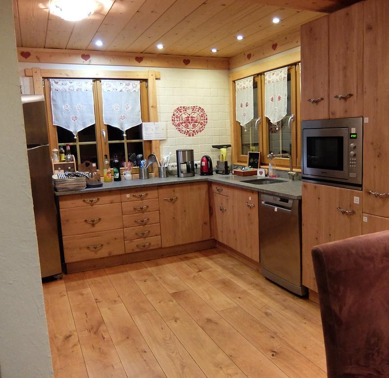 Chalet La Taniere De Groumff Шамони Номер фото