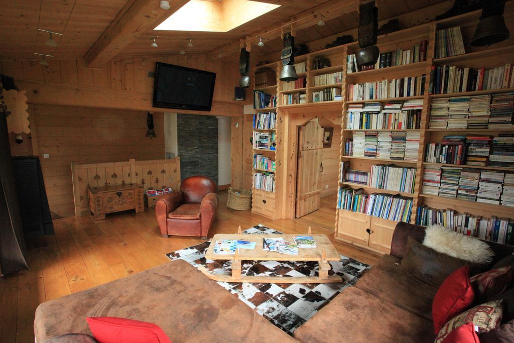 Chalet La Taniere De Groumff Шамони Номер фото